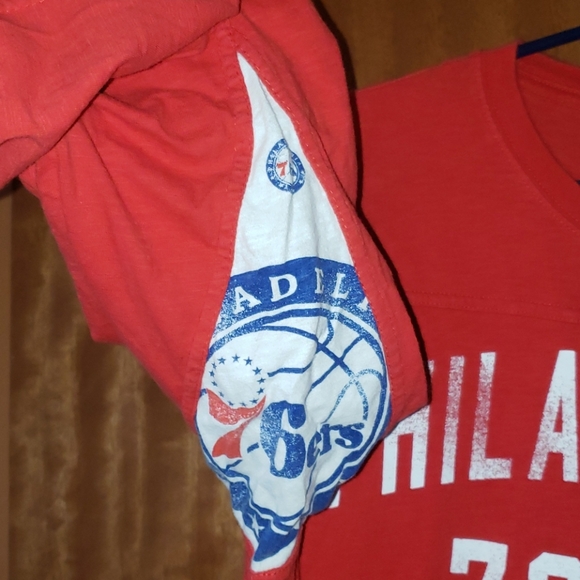 AWESOME PHILADELPHIA 76ERS SHIRT - Picture 2 of 8